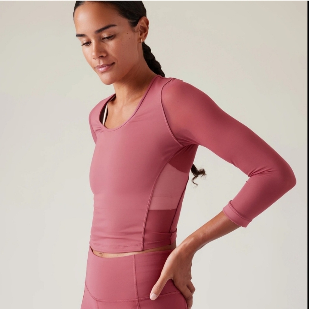 Athleta Pacer Mesh Top, Size Medium, Berry Rose, NWT